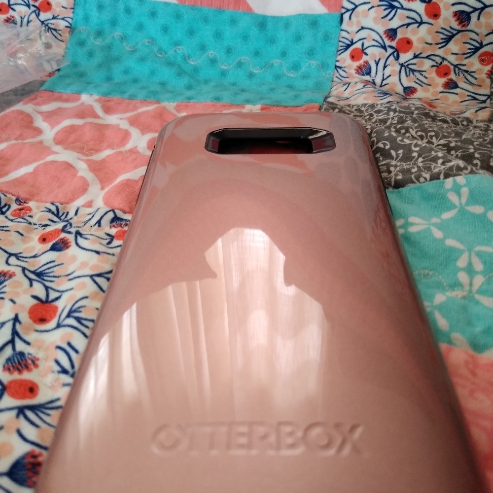 OtterBox case - Picture 3 of 8